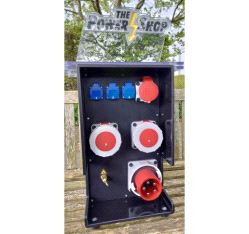 Strømdistribusjon, PowerShop PD.125.11 - Inn: CEE 32A 400v Ut: 2 CEE 63A + 1 CEE 32A + 3 Schuko 16A 